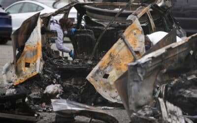 De that of Tesla Arson to face the “force of the law,” says Ag Bondi De that of Tesla Arson to face the "force of the law," says Ag Bondi