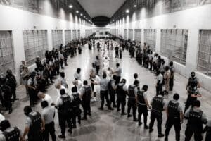 Venezuelans deported last week included 8 women who were returned to us, according to judicial documents.