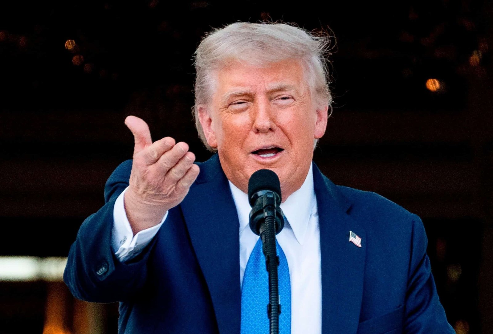 Trump and XI have a long -awaited call, reports Chinese state