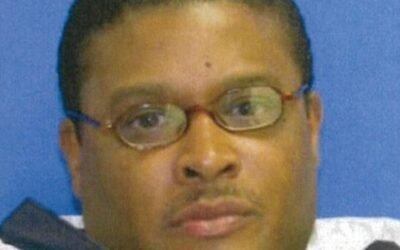 Police Search for Murder Suspect After Apparent Legal Trouble Frees Him from Jail