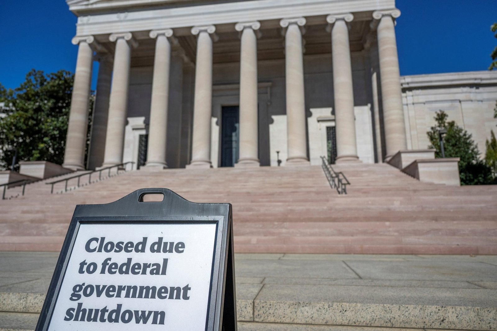 Government Shutdown Timeline: How Senators Went From a 40-Day Stalemate to a Sudden Deal