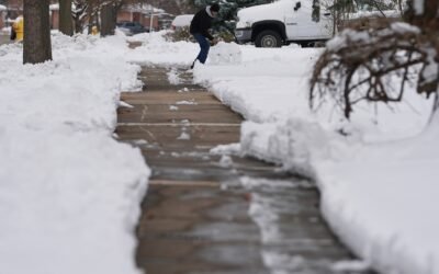 More than 50 million on alert for snow and ice from Kentucky to Maine